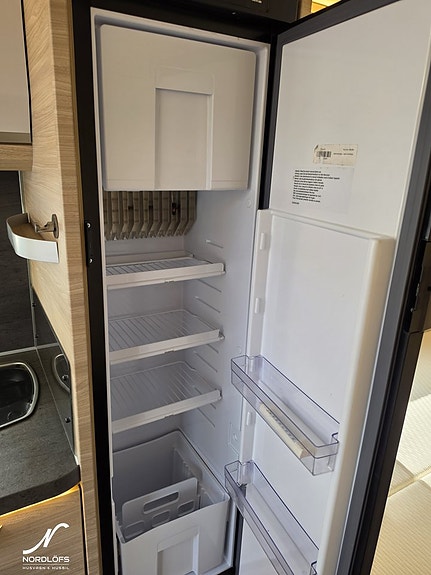 Knaus Südwind 500 FU / AC / Gasolugn 10 of 17