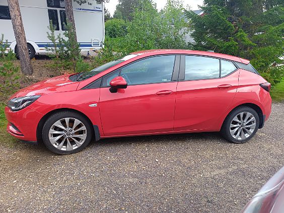 Opel Astra 2 of 4
