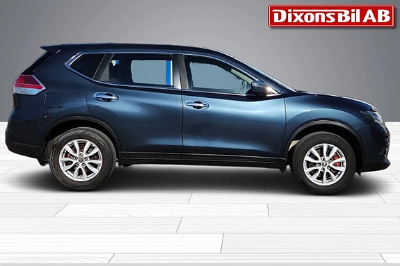 Nissan X-Trail 2 of 5