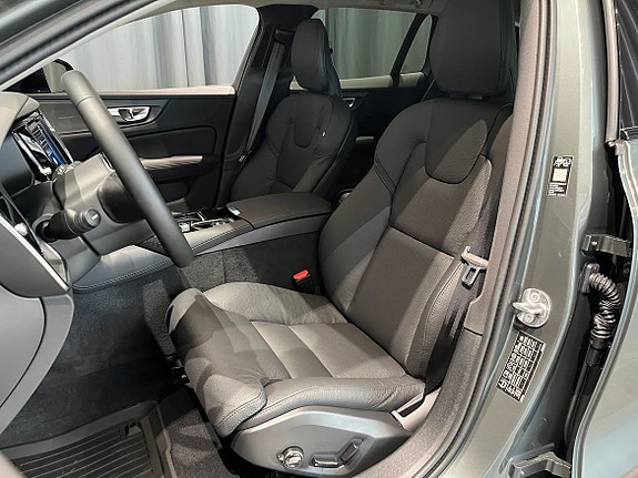 Volvo V60 7 of 13