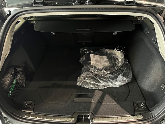 Volvo V60 10 of 13