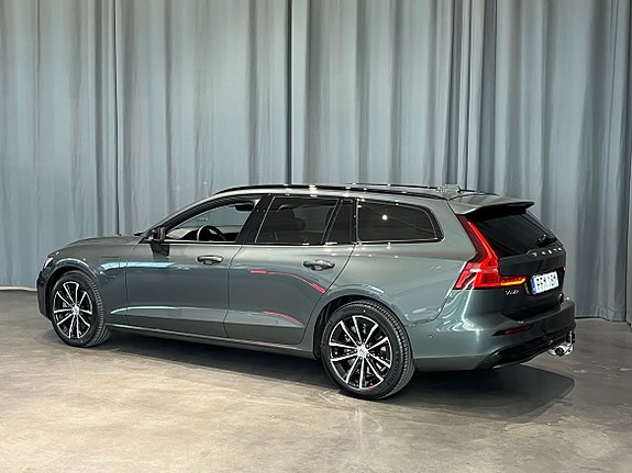 Volvo V60 3 of 13