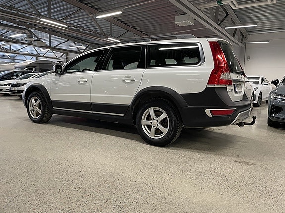 Volvo XC70 3 of 5