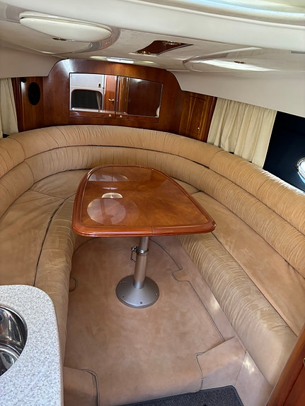 Cranchi 33 Endurance 2 X Volvo Penta KAD300 med vagn 10 of 15