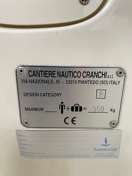 Cranchi 33 Endurance 2 X Volvo Penta KAD300 med vagn 9 of 15