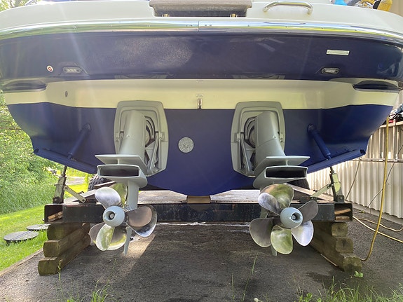 Cranchi 33 Endurance 2 X Volvo Penta KAD300 med vagn 2 of 15