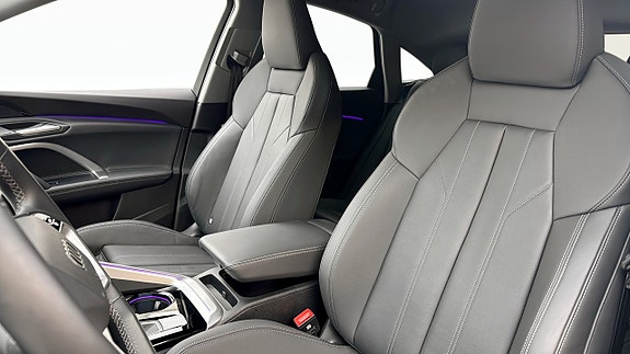 Audi Q5 8 of 24