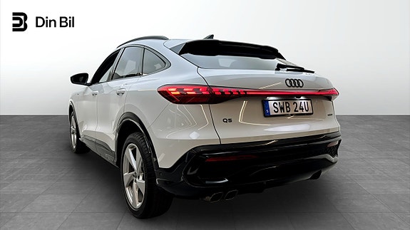 Audi Q5 3 of 24