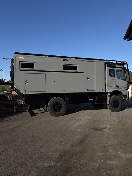 Mercedes-Benz Arocs 2053 4 of 11