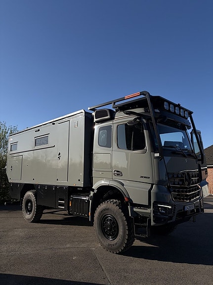 Mercedes-Benz Arocs 2053 3 of 11