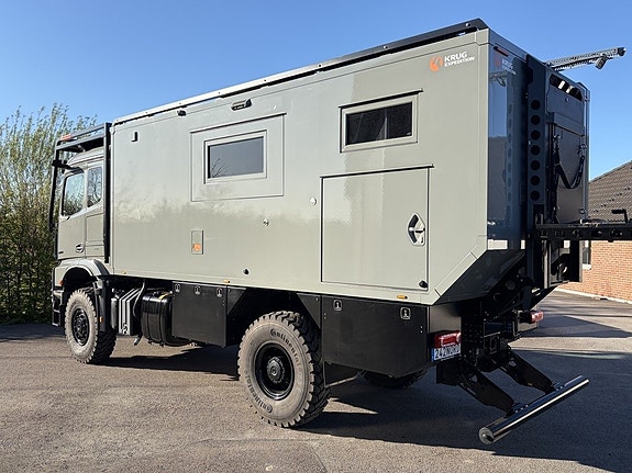 Mercedes-Benz Arocs 2053 10 of 11