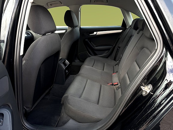 Audi A4 6 of 9