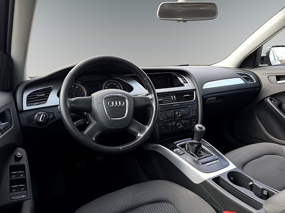 Audi A4 7 of 9