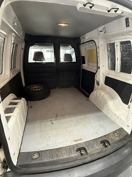 Volkswagen Caddy 6 of 11
