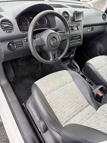 Volkswagen Caddy 8 of 11