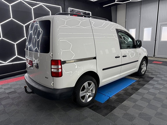 Volkswagen Caddy 3 of 5