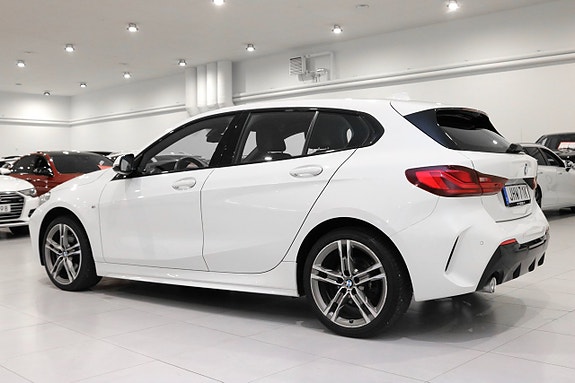 BMW 118i 6 of 28