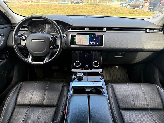 Land Rover Range Rover Velar 11 of 22