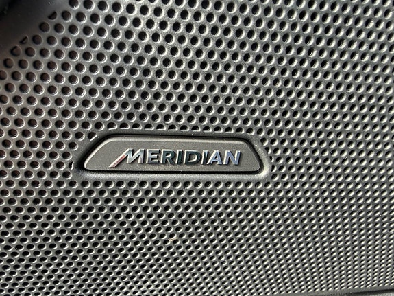 Land Rover Range Rover Velar 20 of 22