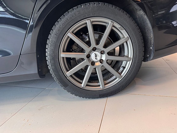 Volvo V90 9 of 9