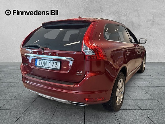 Volvo XC60 3 of 5