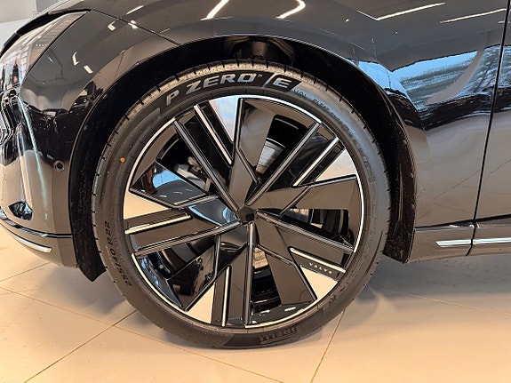 Volvo ES90 10 of 10