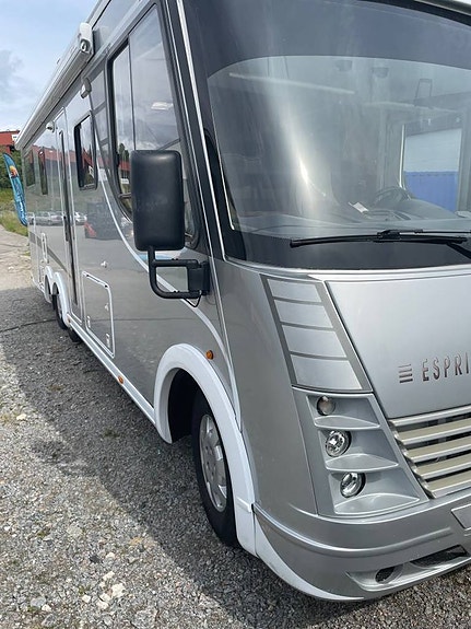 DETHLEFFS ESPRITE I 7910 "LUXUS-PAKET"- KAMPANJRÄNTA 3.95% 2 of 4