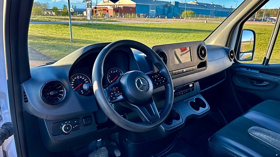 Mercedes-Benz Sprinter 316 8 of 16