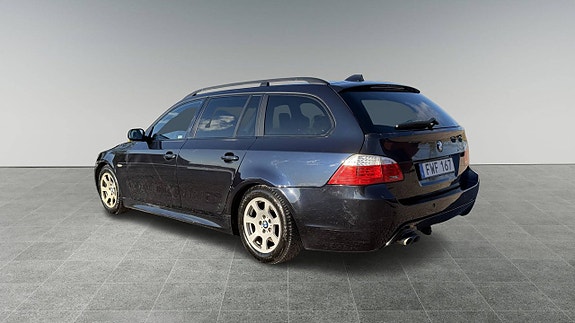 BMW 525d 2 of 10
