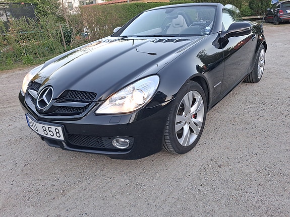 Mercedes-Benz SLK200 11 of 12