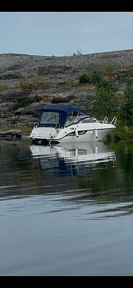 Crescent 650 DC -2011. Volvo Penta 3,0 L, Fin och påkostad daycruiser 7 of 13