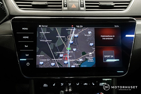Skoda Superb 14 of 21