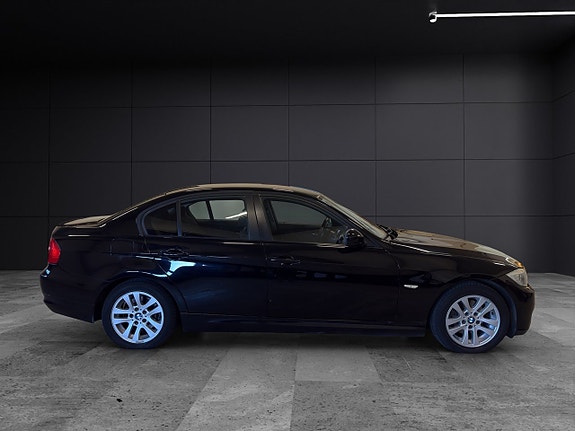 BMW 320 7 of 23