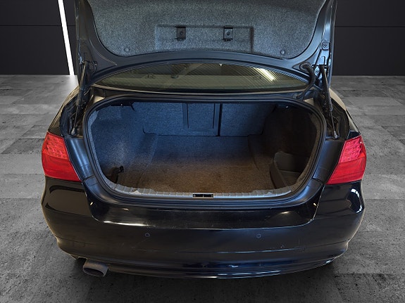 BMW 320 10 of 23