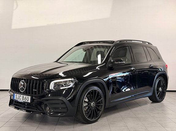 Mercedes-Benz GLB250+ 2 of 5