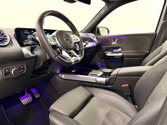 Mercedes-Benz GLB250+ 7 of 30