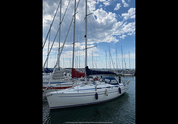 Bavaria 34 — View photo 1