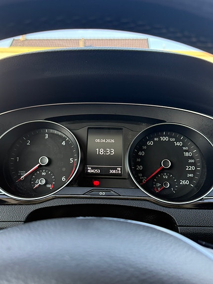 Volkswagen Passat 7 of 8
