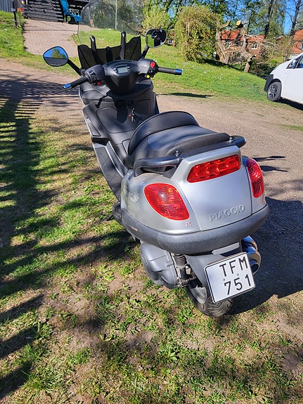 Piaggio X9 500cc 4 of 6