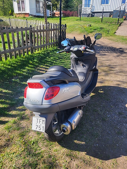 Piaggio X9 500cc 3 of 6
