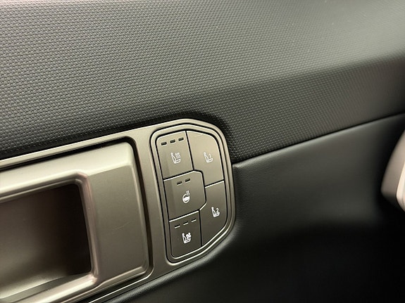 Kia EV4 16 of 30