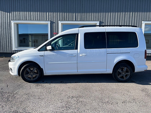Volkswagen Caddy Maxi 2 of 3