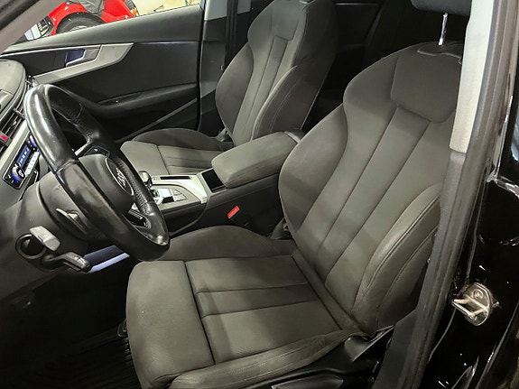 Audi A4 9 of 14