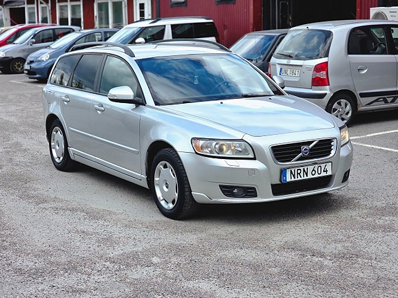 Volvo V50