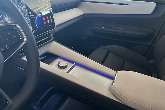 Polestar 4 27 of 30