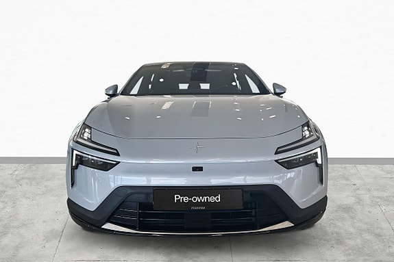 Polestar 4 2 of 30