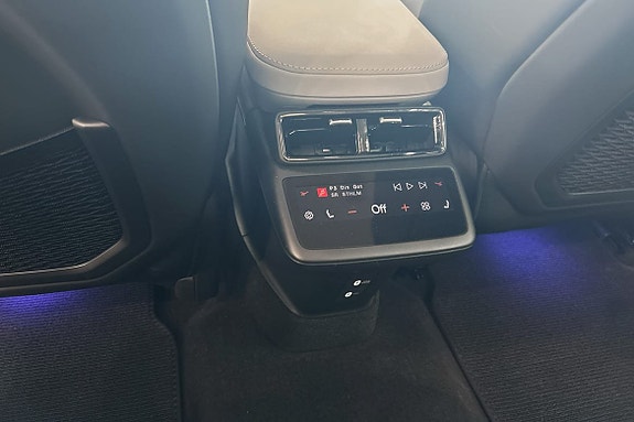 Polestar 4 21 of 30