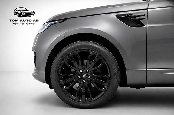 Land Rover Range Rover Sport 4 of 5
