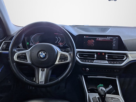 BMW 320d 10 of 20