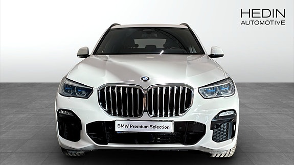 BMW X5 8 of 9
